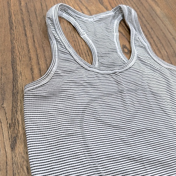 Lululemon Swiftly Tech Racerback White Black Stripe tank top S/M - Picture 6 of 10